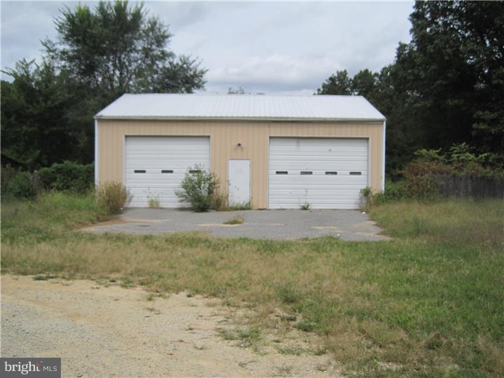690 Garden Road Elmer, NJ 08318 - Photo 3 of 5