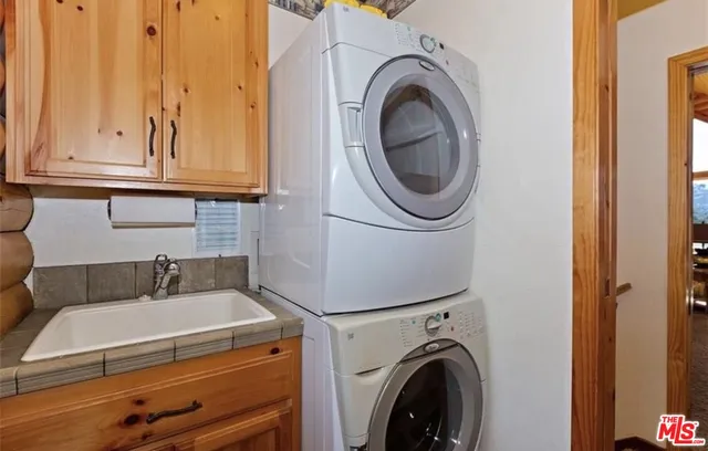 $5,499 | 1165 Green Mountain Drive, Big Bear City, CA 92314