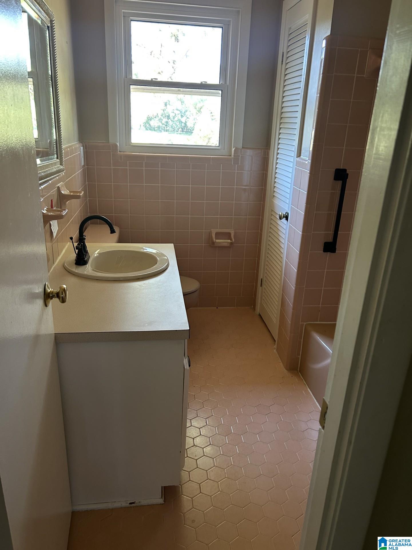 6658 Service Road Trussville, AL 35173 - Photo 5 of 8