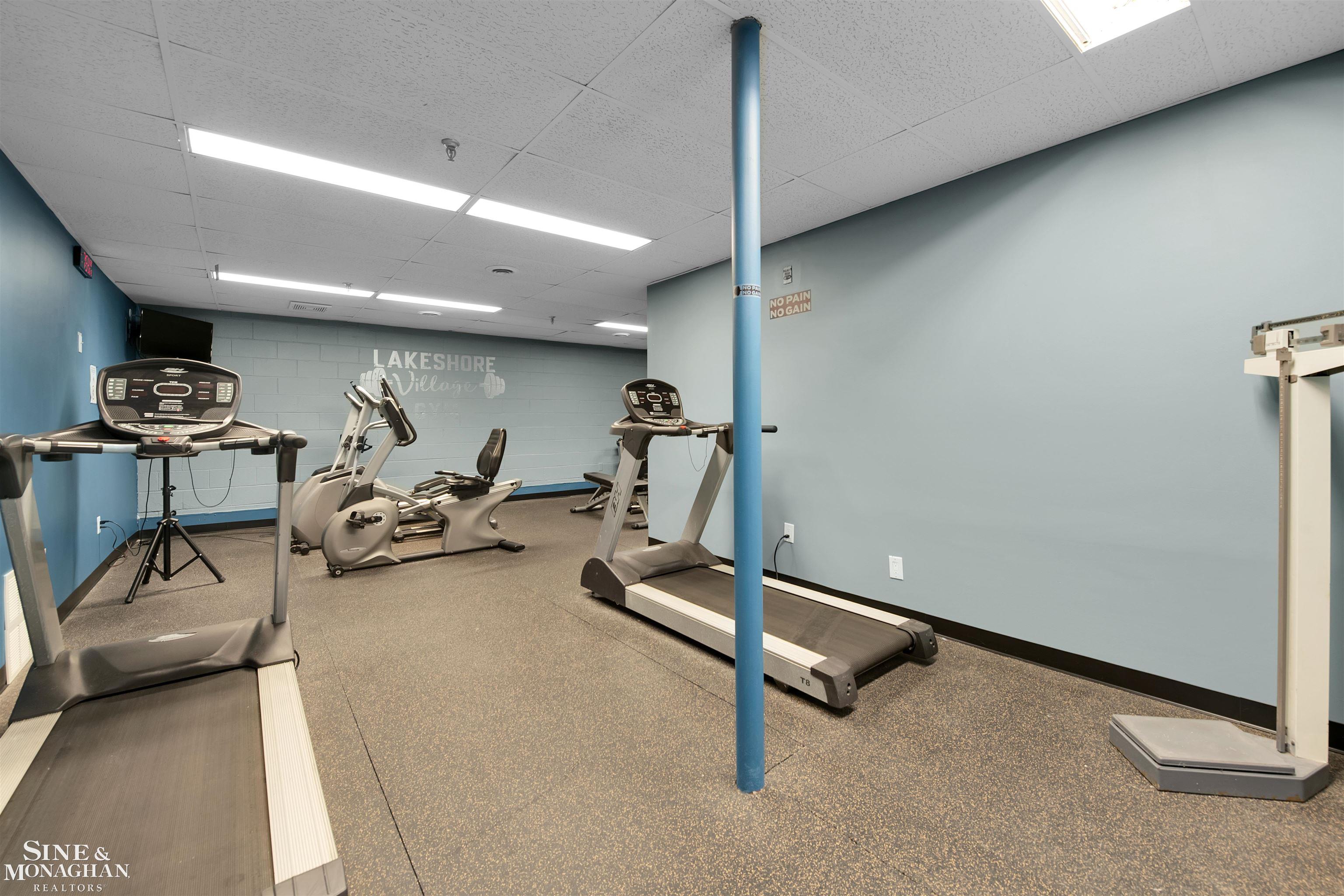 22959 Allen Road St. Clair Shores, MI 48080 - Photo 20 of 27