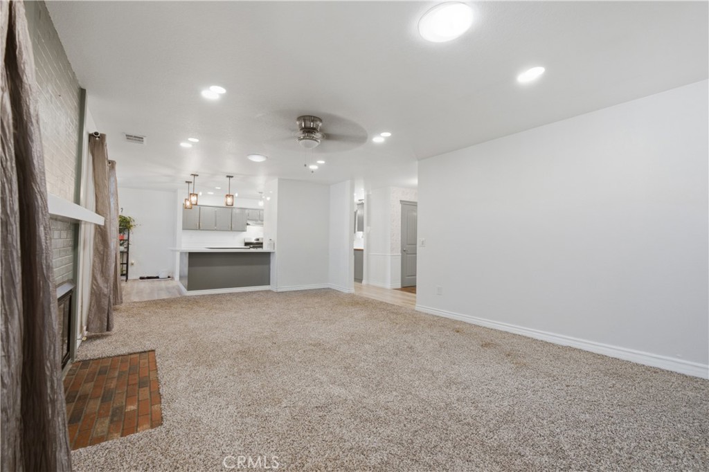 16239 Chippewa Road Apple Valley, CA 92307 - Photo 12 of 64 Gallery Image 12