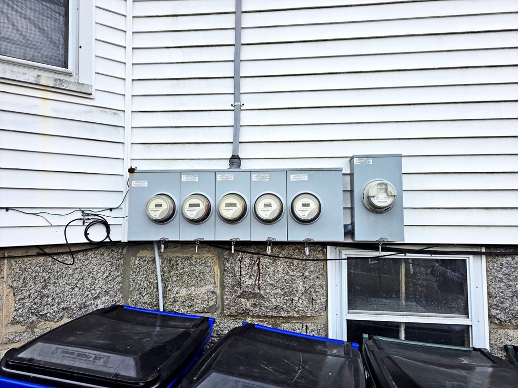 150 Forest Street Fall River, MA 02721 - Photo 2 of 9