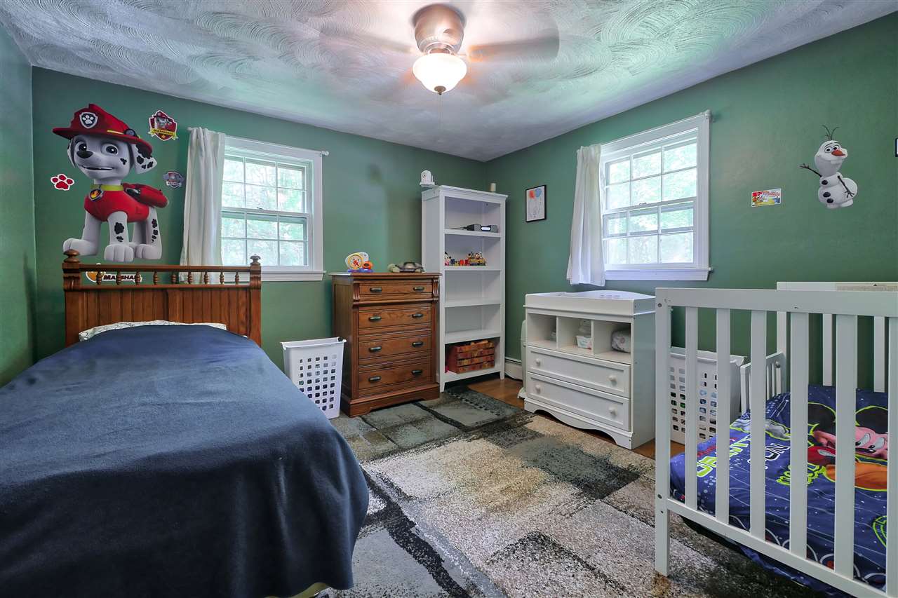 12 Sawmill Road Pelham, NH 03076 - Photo 19 of 33 Gallery Image 19