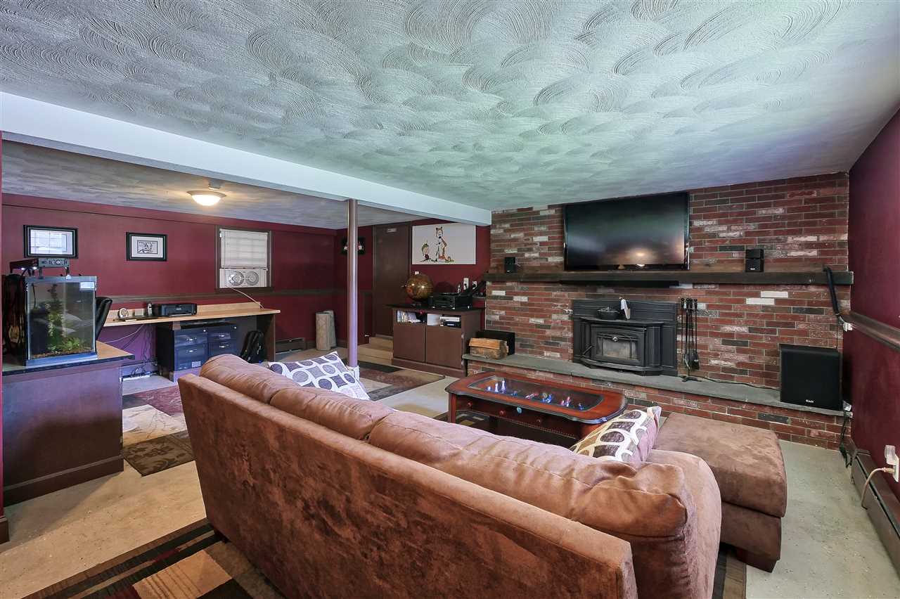 12 Sawmill Road Pelham, NH 03076 - Photo 22 of 33 Gallery Image 22