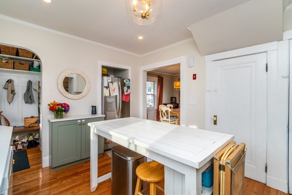 51 Stevens Road Needham, MA 02492 - Photo 12 of 34