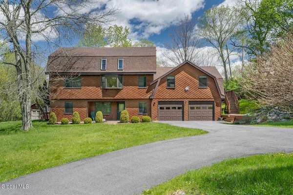 $399,900 | 31 Riley Hill Road, Salem, NY 12865