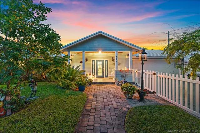 $940,000 | 581 Southwest Timber Trail, Stuart, FL 34997