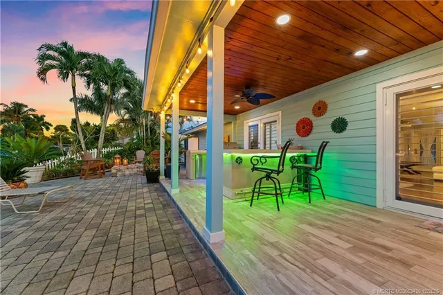 $940,000 | 581 Southwest Timber Trail, Stuart, FL 34997