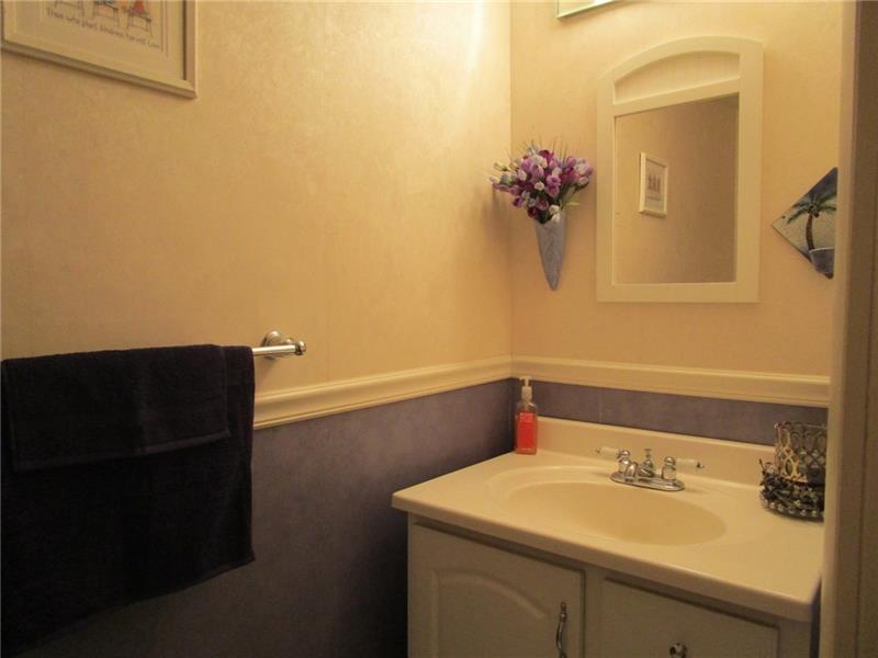 70 Spring Street Pittsburgh, PA 15223 - Photo 5 of 25 1st Floor Half Bath