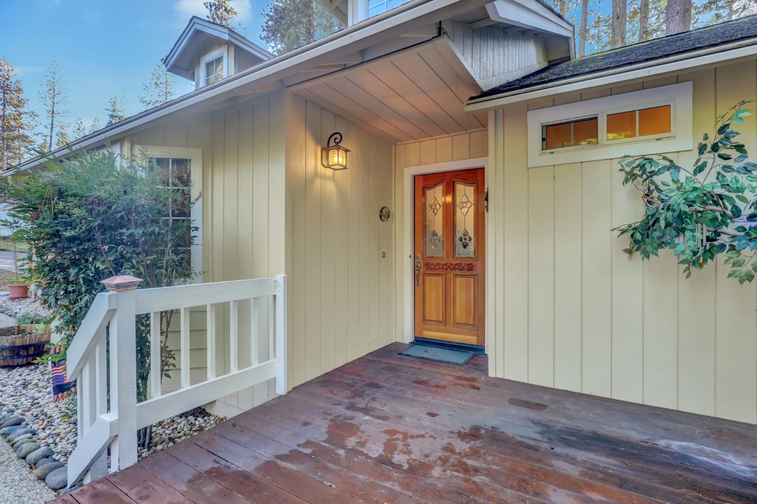 364 Gracie Road Nevada City, CA 95959 - Photo 56 of 59 a view of front door and porch