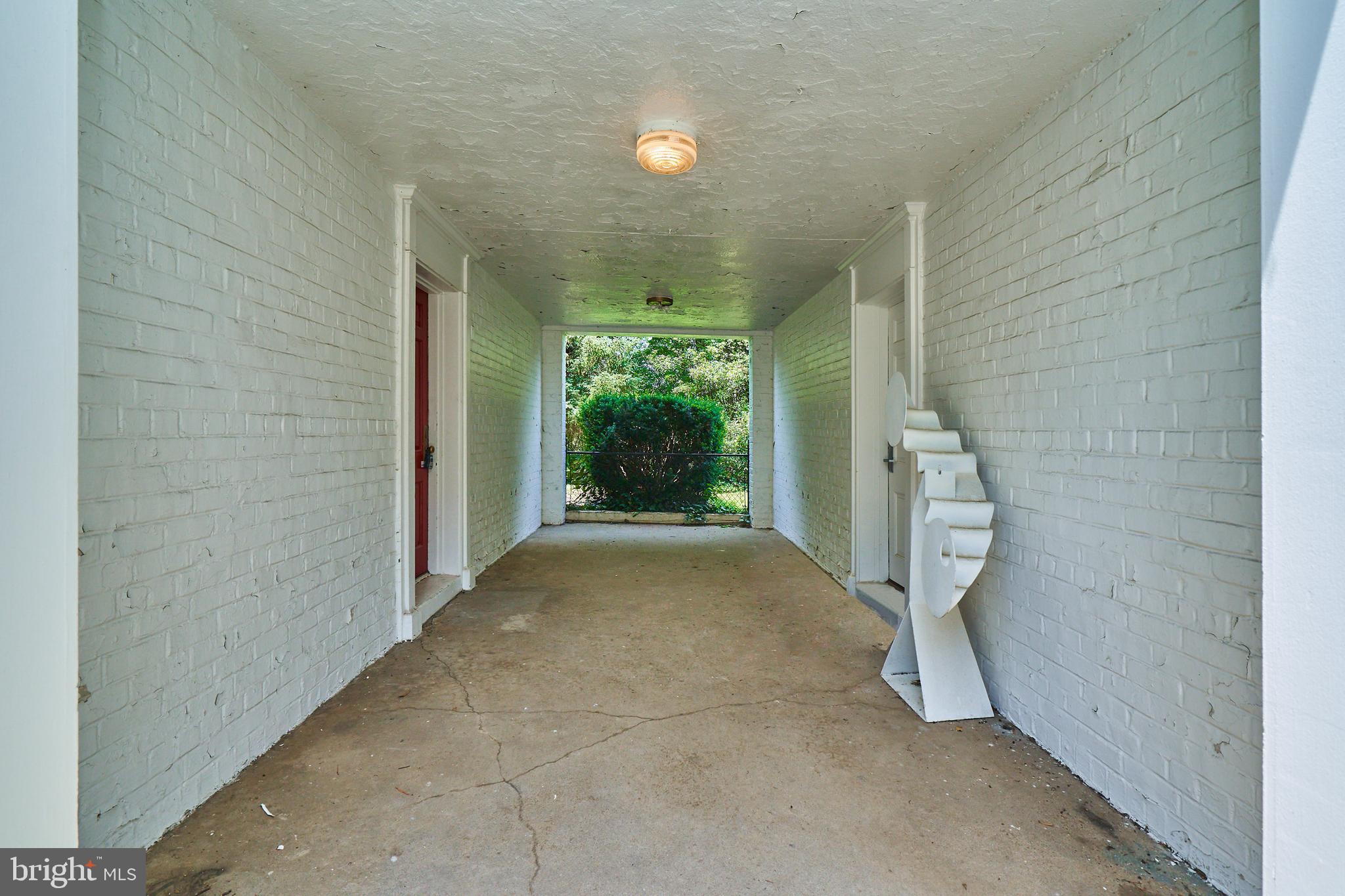 3314 Gunston Road, Unit 7303314 Alexandria, VA 22302 - Photo 3 of 42 Portico entrance
