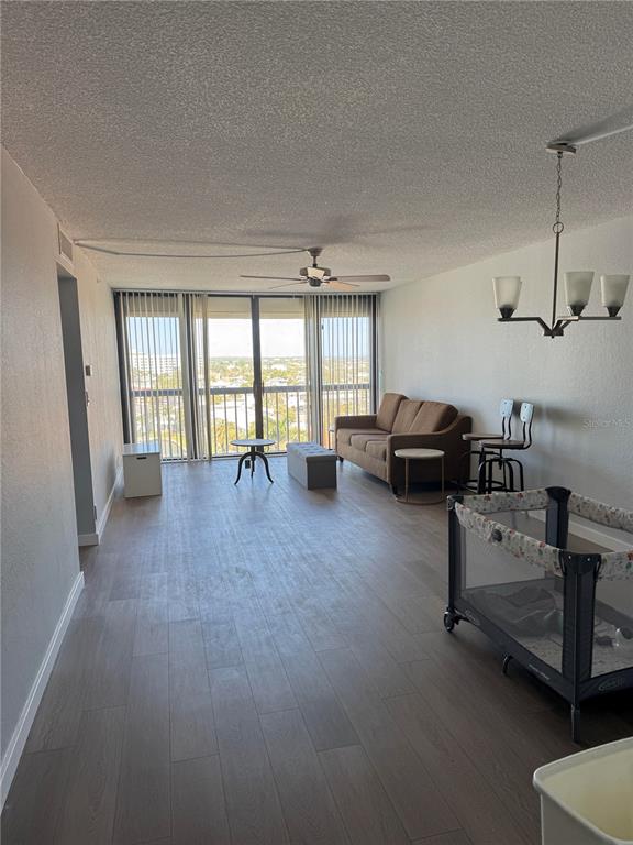 255 Dolphin Point, Unit 809 Clearwater, FL 33767 - Photo 8 of 16