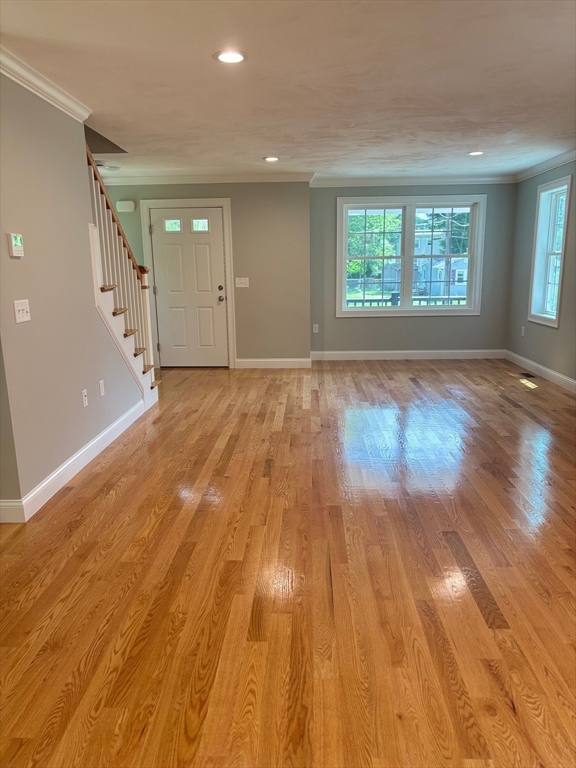 27 Valley Road Holbrook, MA 02343 - Photo 4 of 17 Gallery Image 4