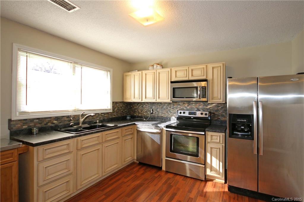 356 Kimmon Road Harmony, NC 28634 - Photo 15 of 24
