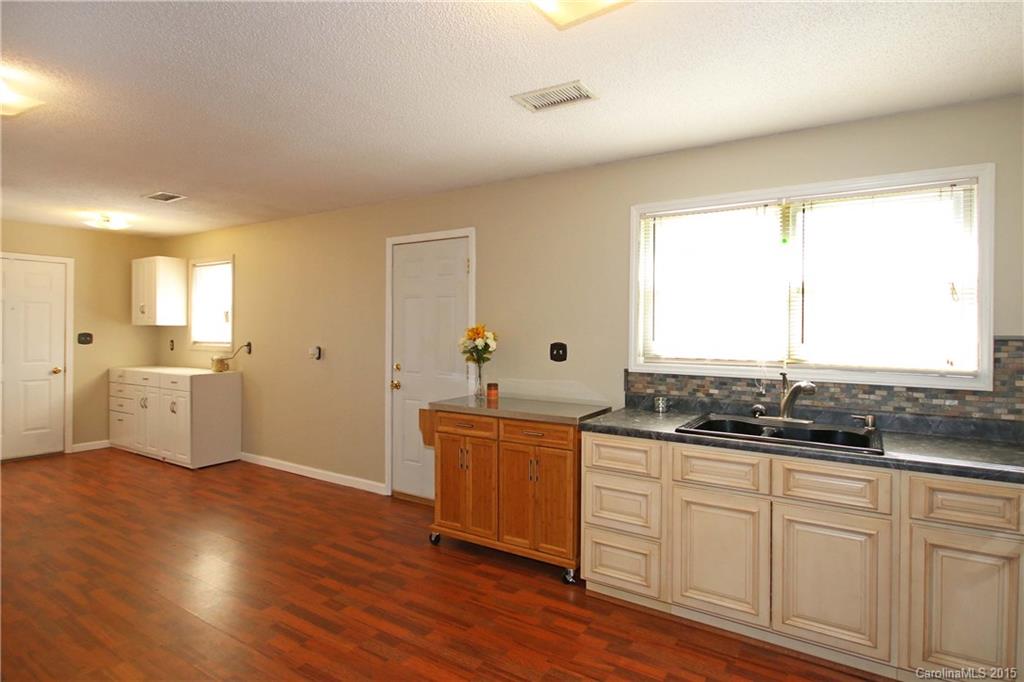 356 Kimmon Road Harmony, NC 28634 - Photo 16 of 24