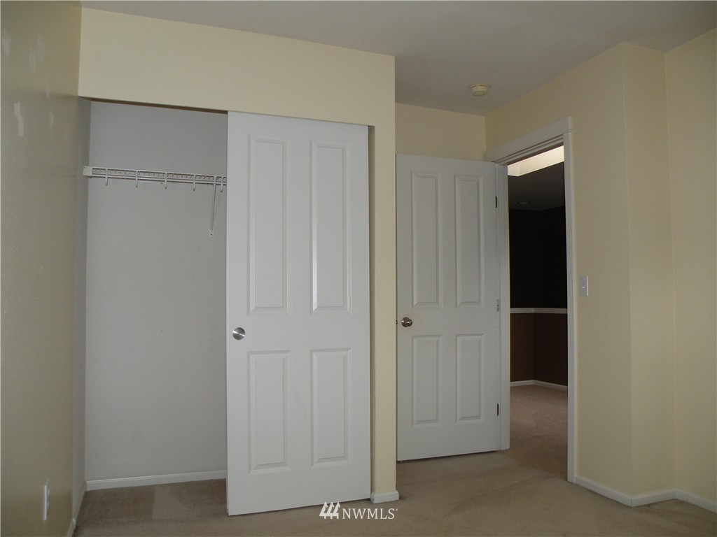 10849 Southeast 187th Lane Renton, WA 98055 - Photo 16 of 20 Gallery Image 16