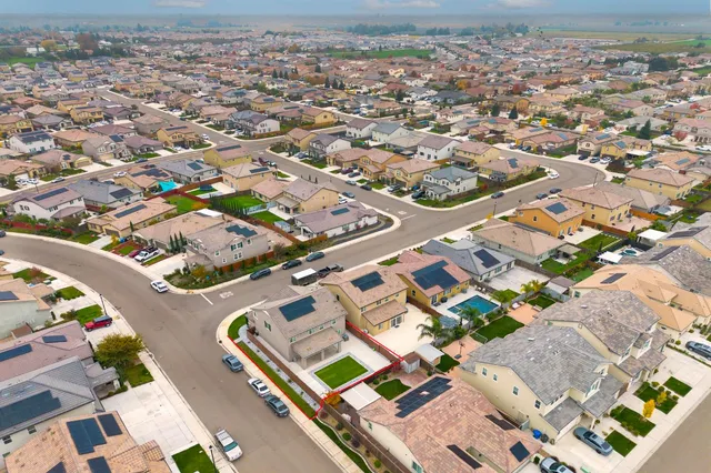 $689,000 | 1653 Dairy Lane, Manteca, CA 95337