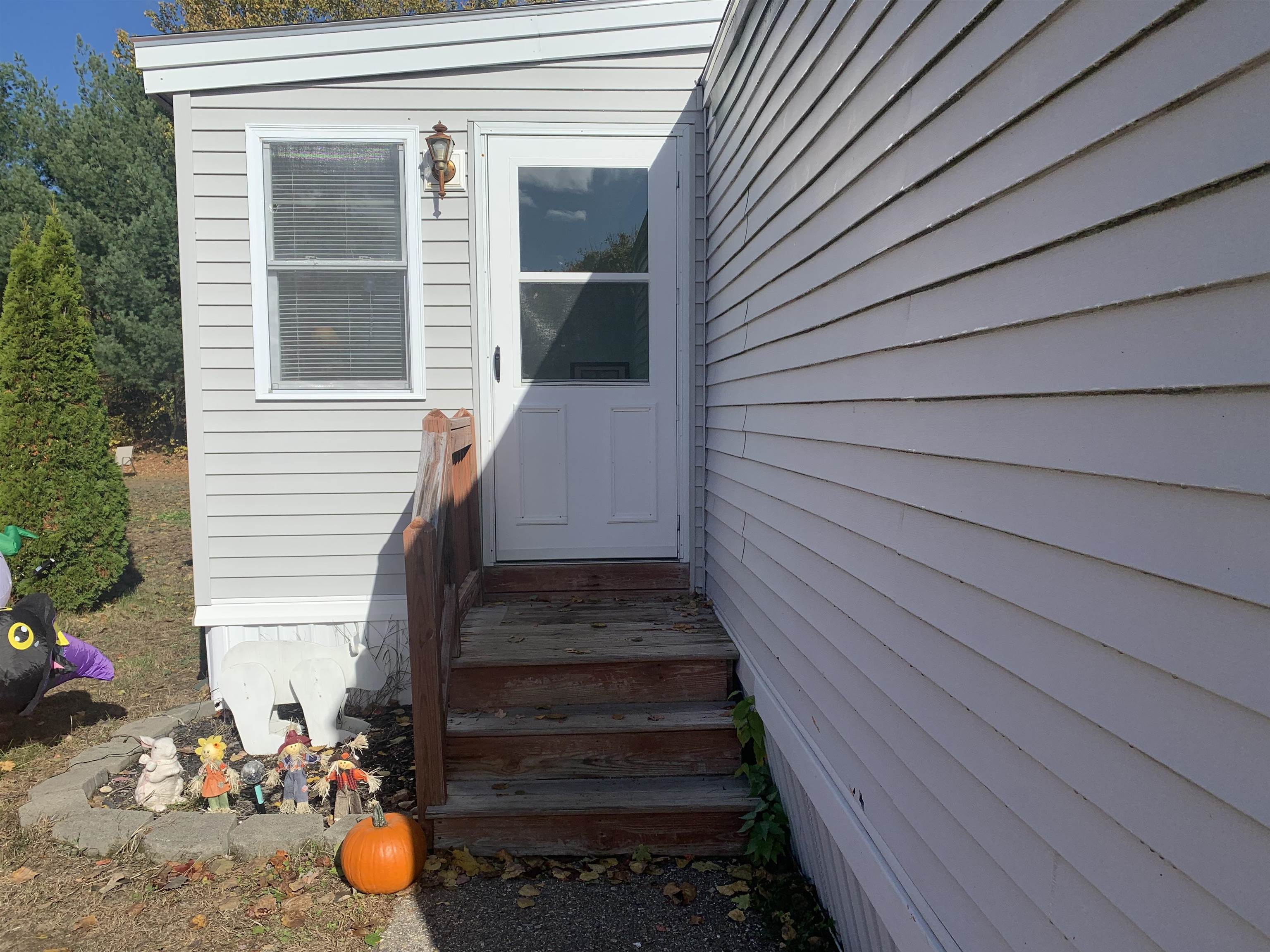 28 Wildflower Way Rochester, NH 03868 - Photo 10 of 37