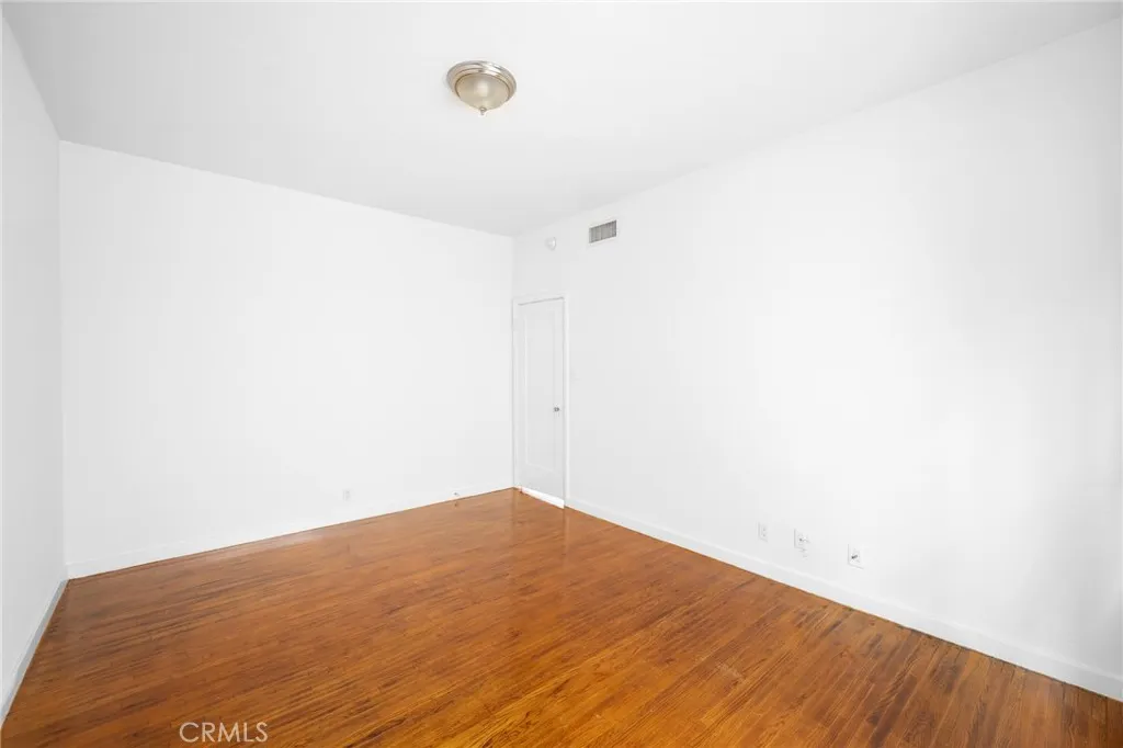 218 East Windsor Road, Unit 1 Glendale, CA 91205 - Photo 12 of 16