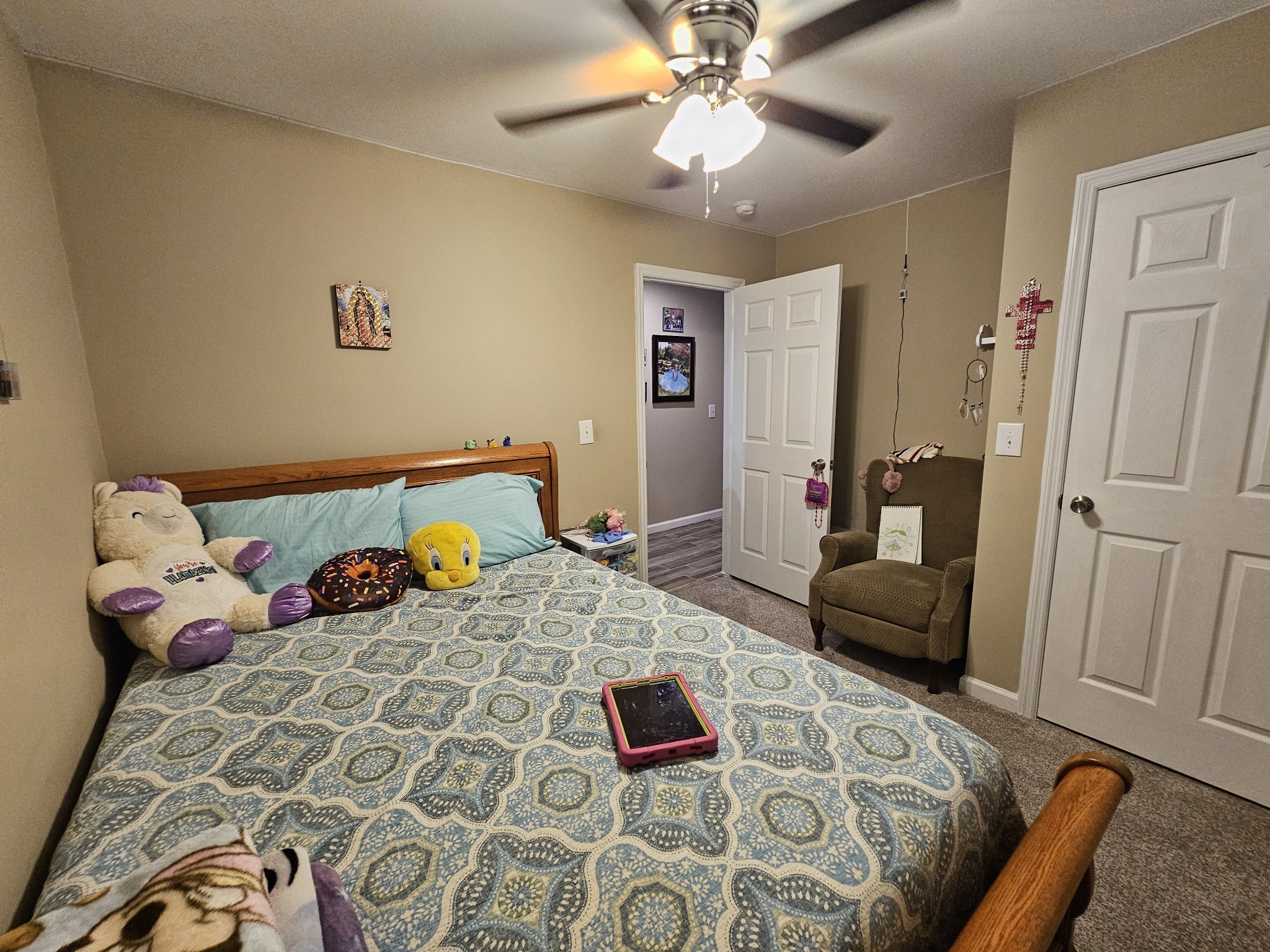 107 Gentry Street Tullahoma, TN 37388 - Photo 22 of 34 a bedroom with a bed and couch