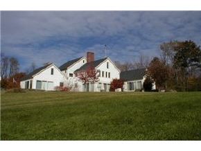 389 Baptist Road Canterbury, NH 03224 - Photo 2 of 4