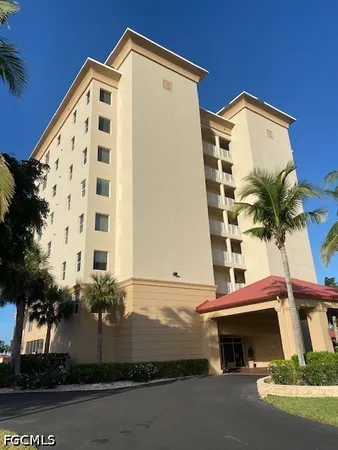 $3,500 | 15160 Harbour Isle Drive, Unit 501, Fort Myers, FL 33908