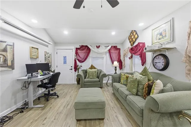 $190,000 | 526 South Hardy Avenue, Independence, MO 64053