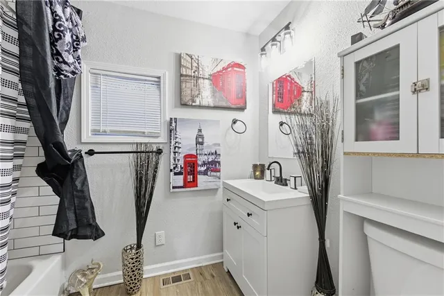 $190,000 | 526 South Hardy Avenue, Independence, MO 64053