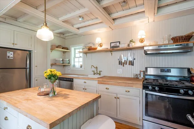 $709,000 | 2224-2226 Appleton Ridge Road, Appleton, ME 04862