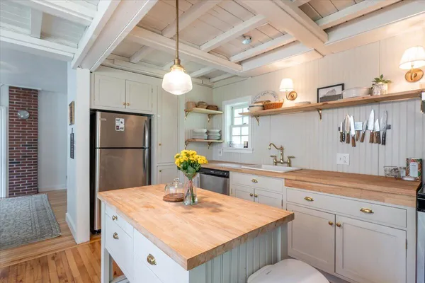 $689,000 | 2224-2226 Appleton Ridge Road, Appleton, ME 04862