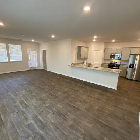 $1,995 | 182 Eagle Mountain Trl1 Trail, Kyle, TX 78640