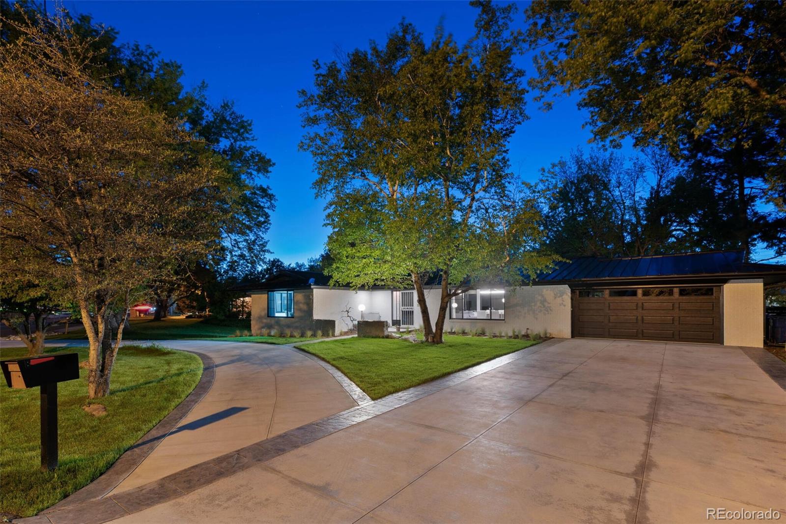 17 Rangeview Drive Wheat Ridge, CO 80215 - Photo 4 of 50 front view of a house with a yard