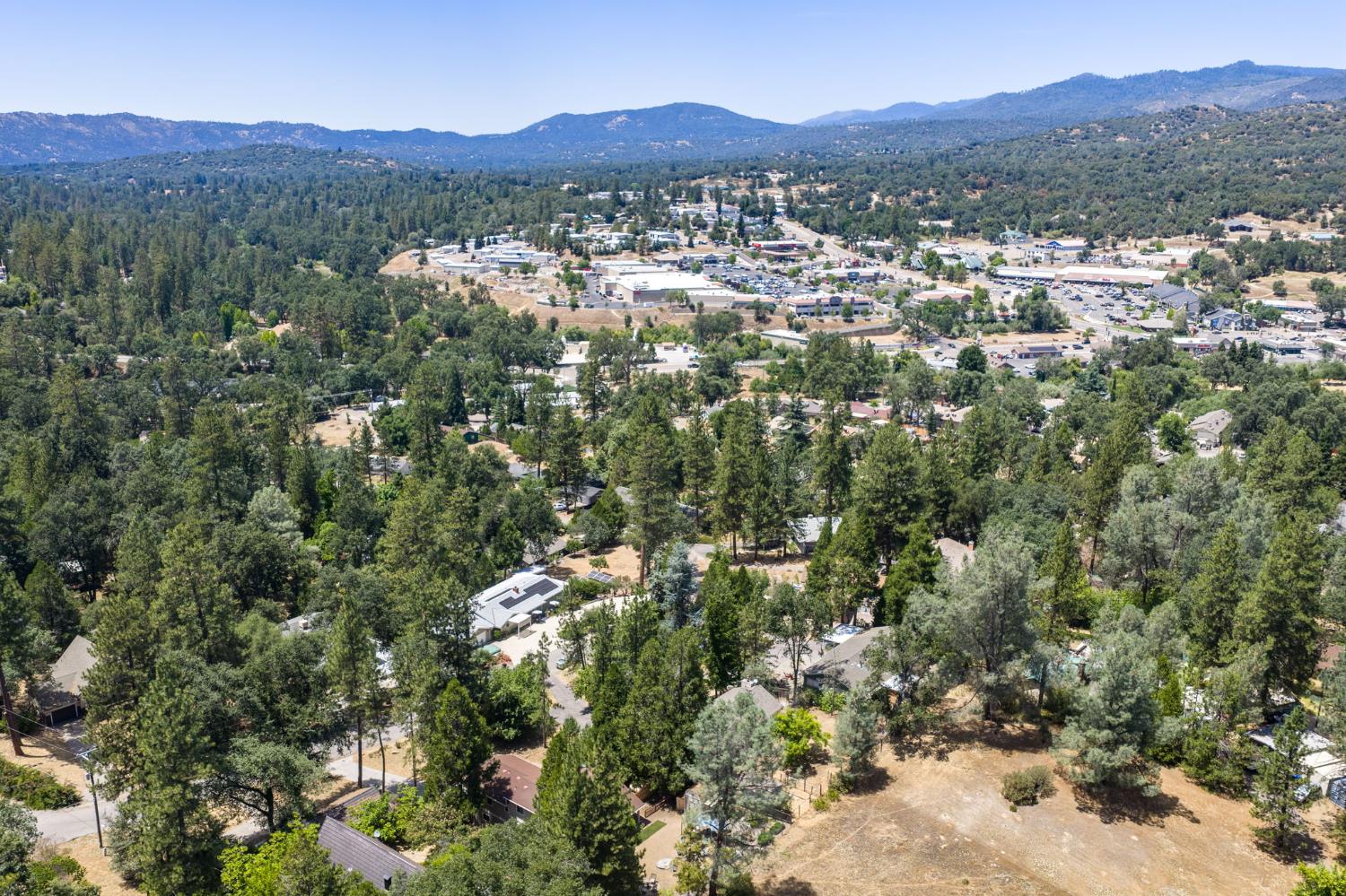 39749 Pine Ridge Road Oakhurst, CA 93644 - Photo 48 of 58