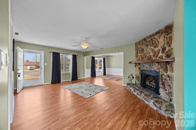 a view of a livingroom with a fireplace