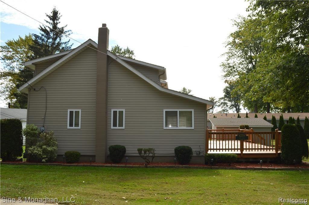4259 Taft Road Algonac, MI 48001 - Photo 4 of 22