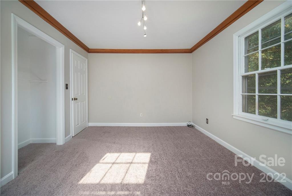 8516 Gilead Road Huntersville, NC 28078 - Photo 12 of 23 Gallery Image 12