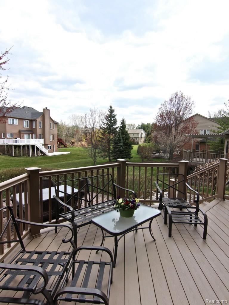 430 Wedington Court Rochester, MI 48307 - Photo 74 of 76 IMG_1204.jpg