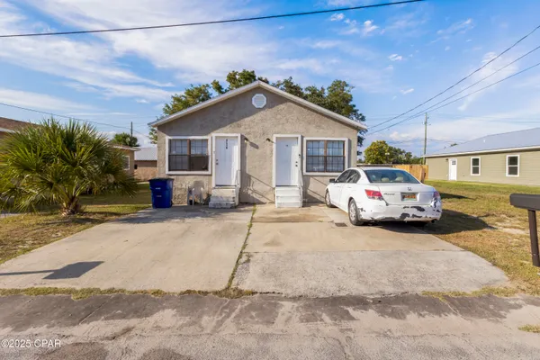 $180,000 | 803 East 10th Court, Unit A & B, Panama City, FL 32401