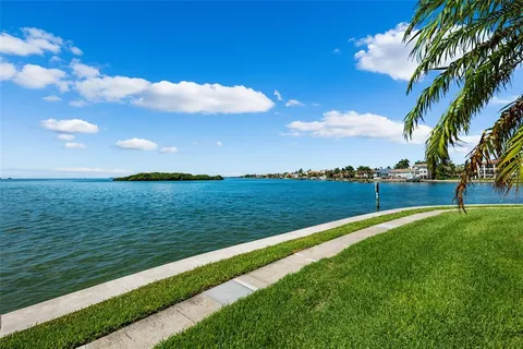 $499,000 | 138 1st Street East, Unit 302, St. Petersburg, FL 33715