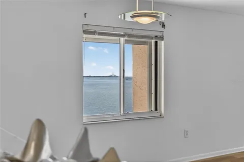 $499,000 | 138 1st Street East, Unit 302, St. Petersburg, FL 33715