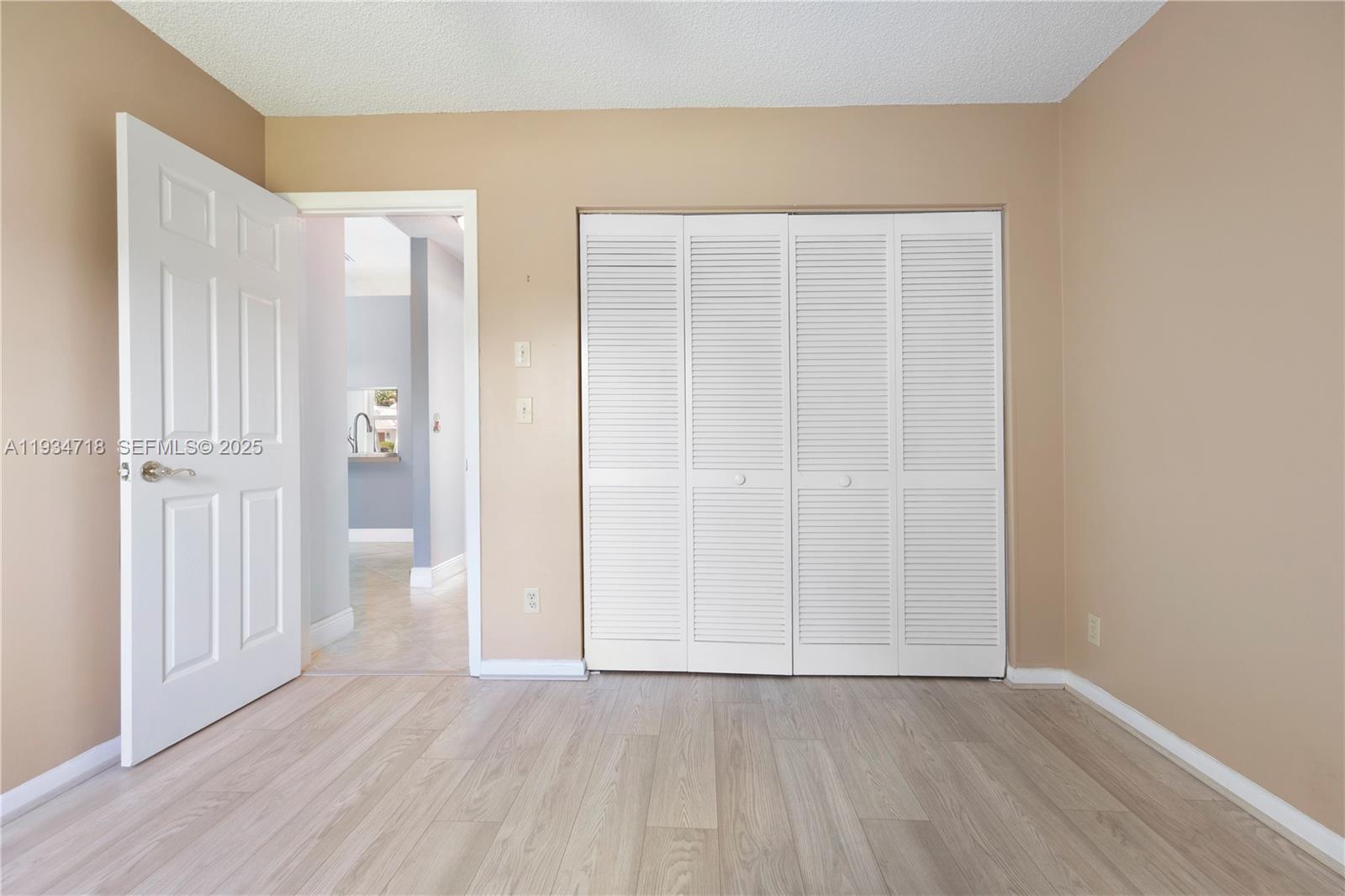 21314 Chinaberry Drive Boca Raton, FL 33428 - Photo 11 of 31