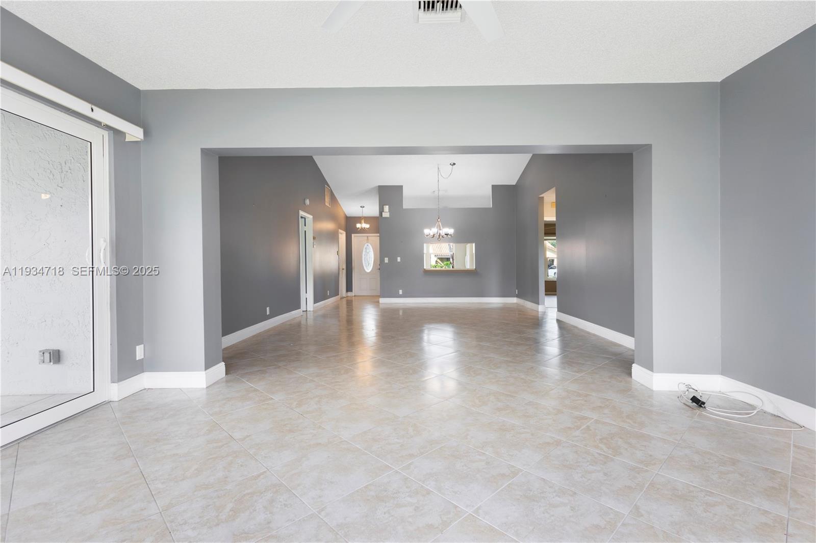 21314 Chinaberry Drive Boca Raton, FL 33428 - Photo 16 of 31