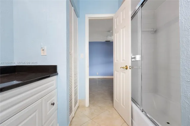 $3,400 | 21314 Chinaberry Drive, Boca Raton, FL 33428