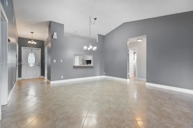 $3,400 | 21314 Chinaberry Drive, Boca Raton, FL 33428