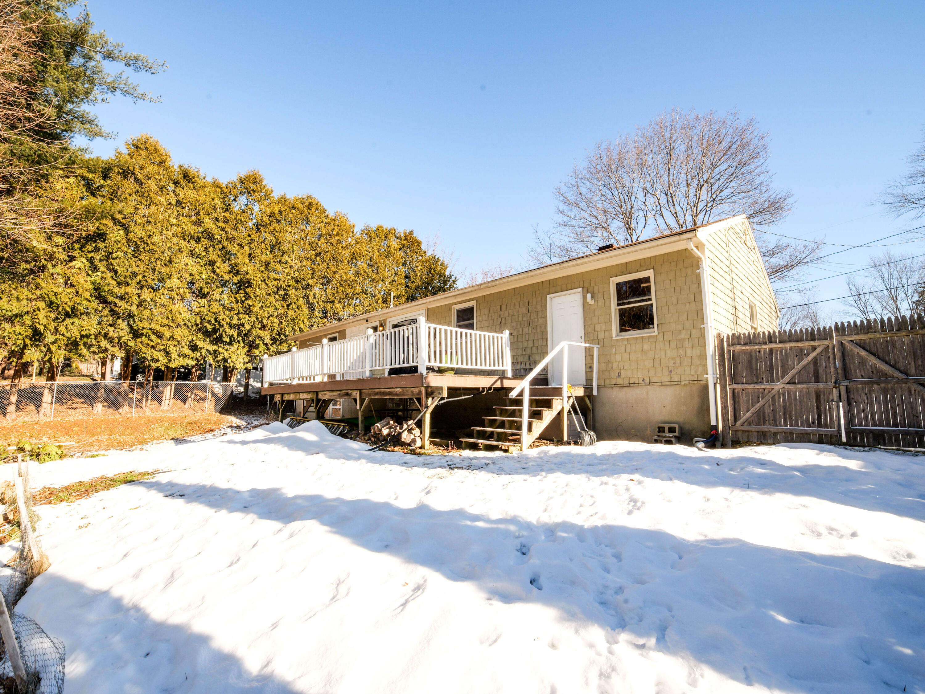 8 Brentwood Road Augusta, ME 04330 - Photo 4 of 38 8 brentwood-40