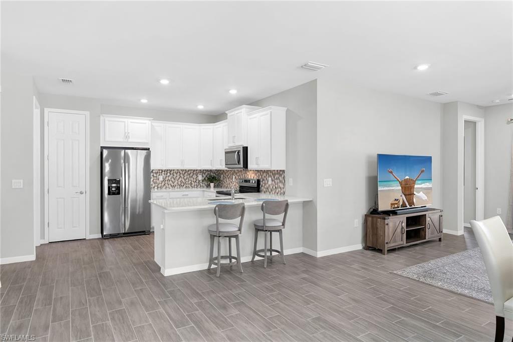 1265 Enbrook Loop Naples, FL 34114 - Photo 4 of 28