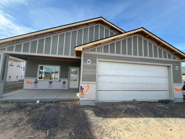$379,000 | 1317 18th Avenue East, Jerome, ID 83338