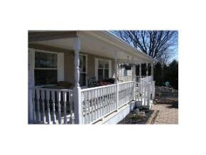 275 South Cave Road Bloomington, IN 47403 - Photo 2 of 11 Gallery Image 2