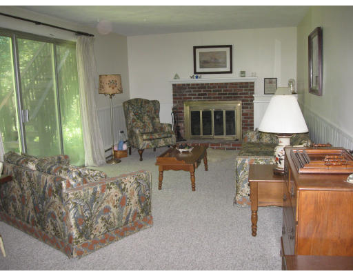 34 Timber Lane Topsfield, MA 01983 - Photo 5 of 14 Gallery Image 5