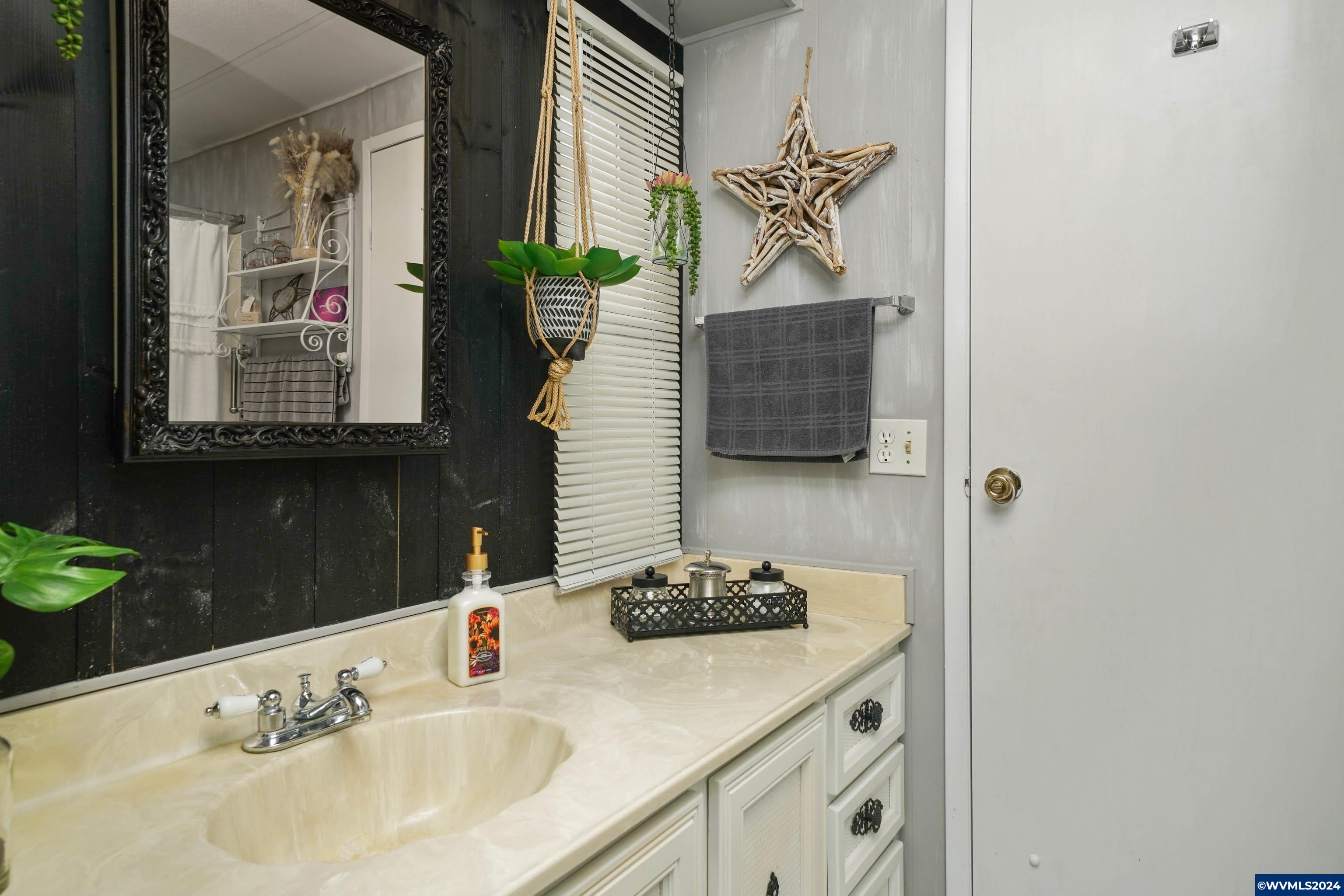 5355 River ( Road, Unit 118 Keizer, OR 97303 - Photo 30 of 41 Gallery Image 30